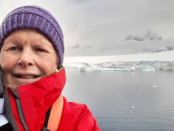 Australian travel agent expert in Antarctica